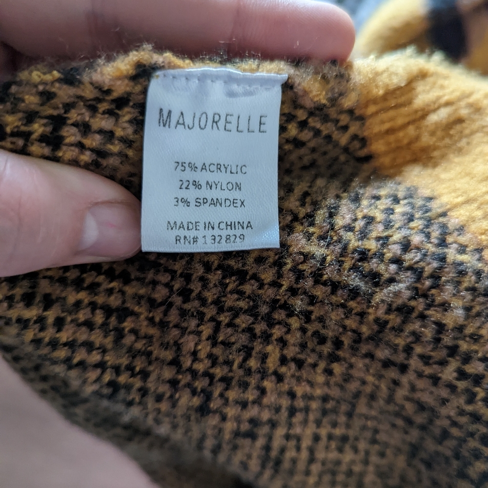 NWOT Revolve MAJORELLE Raw Edge V Neck Leopard Cheetah Print Sweater Size M - Picture 6 of 9